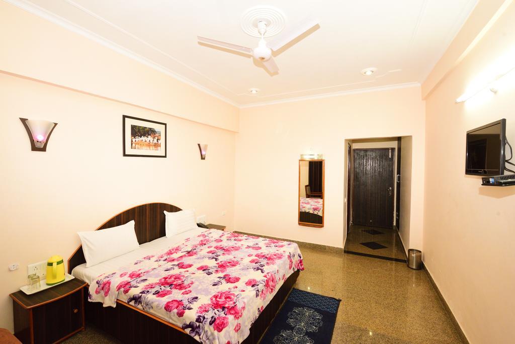 Geetanjali Hotel & Motel Bharatpur Dış mekan fotoğraf